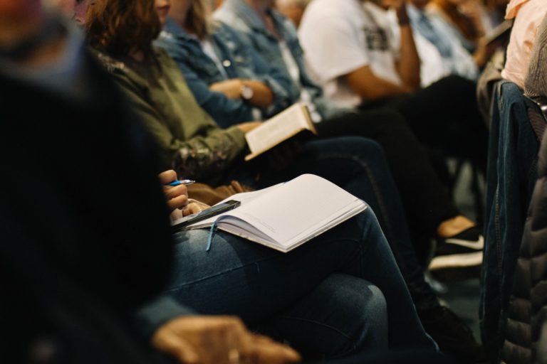 How to Make a Good First Impression On Your New Congregation